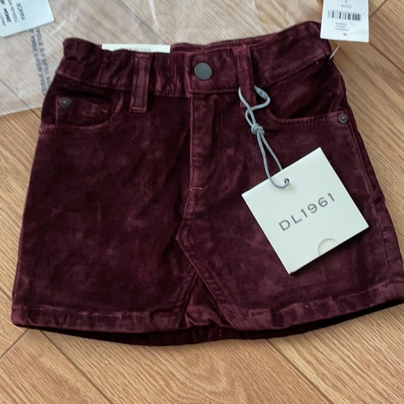 DL1961 kids girl mini skirt bottom - Picture 7 of 7